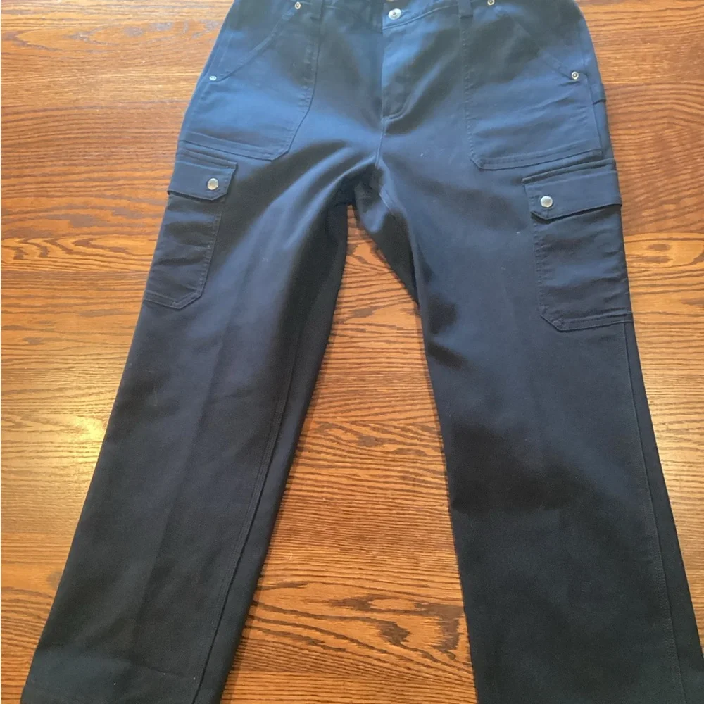 Duluth Trading Co Dark Blue Fully Lined Cargo Pants - Picture 4 of 8